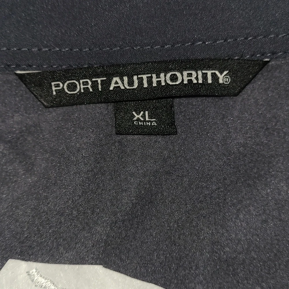 Men's grey fleece lined vest Size XL NWOT